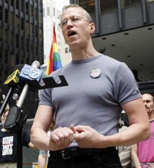 Andy Thayer speaks at a protest against a proposed Constitutional amendment banning gay marriage, in Chicago June 6, 2006